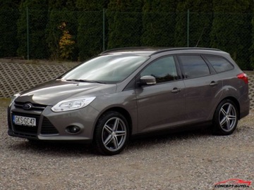 Ford Focus III Kombi 1.0 EcoBoost 125KM 2012 Ford Focus 125KM Navi Parkdistance Convers MY13 Benzyna 125KM, zdjęcie 8
