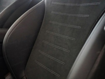 Mercedes GLC C254/X254 SUV 2.0 200d 163KM 2026 MERCEDES-BENZ GLC 200 d 4-Matic AMG Line 2.0 (163KM) 2026, zdjęcie 8