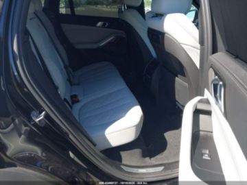 BMW X6 G06 2023 BMW X6 xDrive40i 2023 3.0l 3.0 Benzyna 335KM, zdjęcie 12