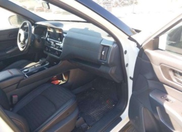 Nissan Pathfinder III 2024 Nissan Pathfinder 2024, 3.5L, 4x4, ROCK CREEK, od ubezpieczalni 3.5 Benzyna, zdjęcie 9