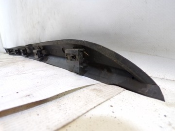 НАКЛАДКА ПЕРЕДНЕГО ОКНА MERCEDES VITO W638 6386980179