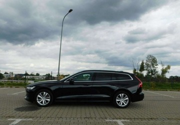 Volvo V60 II  2021 Volvo V60 z Gwarancja Bezwypadkowy Model 2022r 2.0 Benzyna 197KM, zdjęcie 20