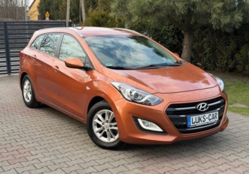 Hyundai i30 II Wagon Facelifting 1.6 MPI 120KM 2016 Hyundai i30 1,6 DOHC 120KM LIFT Bezwypadkowy SERWIS Super Stan 1.6 120KM, zdjęcie 6