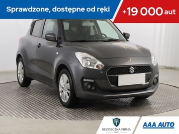 Suzuki Swift VI Hatchback 1.2 DualJet 90KM 2018 Suzuki Swift 1.2 DualJet, Salon Polska