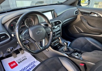 Infiniti Q30 1.5D 109KM 2016 Infiniti Q30 1.5 109KM MT6 Black Edition Navi Kamera360 I-key SalonPL FVmr, zdjęcie 1