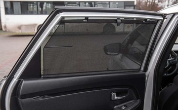 Kia Carens IV Minivan 1.7 VGT CRDi 141KM 2016 Kia Carens 1.7CRDI 141KM Ledy Xenon Navi Camera Panorama 7os Full Gwaranc, zdjęcie 23