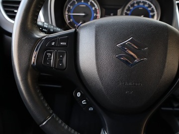 Suzuki Baleno III 1.2 DualJet 90KM 2019 Suzuki Baleno 1.2 DualJet, Salon Polska, zdjęcie 12