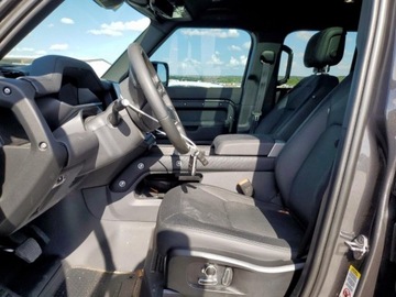 Land Rover Defender IV (L663) 2024 Land Rover Defender 130 Outbound 2024 3.0l 3.0 Benzyna 395KM, zdjęcie 7