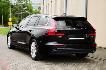 Volvo V60 II  Kombi 2.0 D3 150KM 2020 PIĘKNE V60 MOMENTUM PRO __ KUBEŁKOWE FOTELE, zdjęcie 10