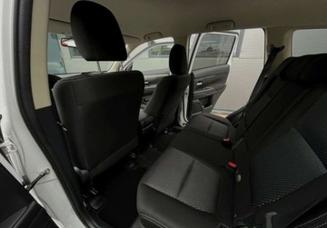 Mitsubishi Outlander III SUV Facelifting 2015 2.0 MIVEC 150KM 2016 Mitsubishi Outlander 2.0 4X4 AUTOMAT GWARANCJA bezwypadkowy 2.0, zdjęcie 19