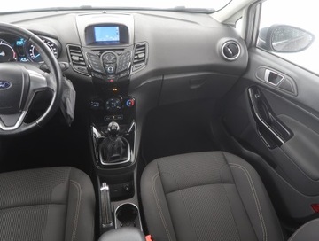 Ford Fiesta VII Hatchback 3d Facelifting 1.0 EcoBoost 125KM 2017 Ford Fiesta 1.0 EcoBoost, Navi, Klima, Parktronic, zdjęcie 7