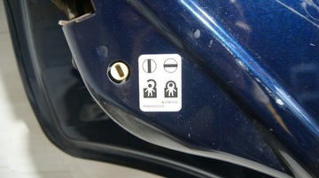 DVEŘE LEVÝ ZADNÍ CADILLAC SRX 04-09