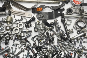 YAMAHA YZF-R1M 1000 RN65 20-24 БОЛТЫ ВИНТЫ