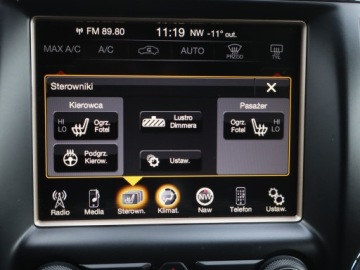 Jeep Grand Cherokee IV Terenowy Facelifting 3.0 V6 CRD 250KM 2015 Jeep Grand Cherokee 3.0 CRD, Salon Polska, 246 KM, zdjęcie 17