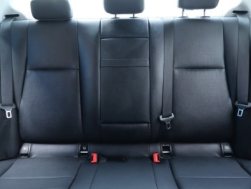 Mercedes Klasa C W205 Limuzyna 180 156KM 2016 Mercedes C C 180, Salon Polska, Automat, Skóra, zdjęcie 9