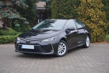 Toyota Corolla XII Sedan 1.5 VVT-i 125KM 2022 Toyota Corolla SalonPL 1rej. 2023 Kamera Tempomat Klima 2stref. FV23