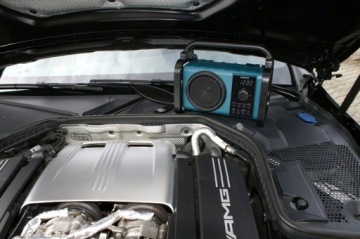 МОЩНАЯ КОНСТРУКЦИЯ РАДИО, ЗАЩИТАЮЩАЯСЯ от БРЫЗКИ, FM IP44, СВЕТОДИОДНАЯ ЛАМПА BLUTETOOTH