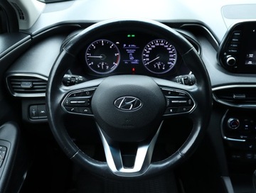 Hyundai Santa Fe III SUV Facelifting 2.0 CRDi 185KM 2018 Hyundai Santa Fe 2.0 CRDi, Salon Polska, 182 KM, zdjęcie 21