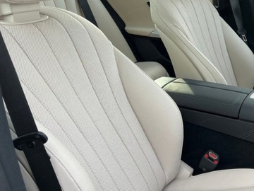 Mercedes Klasa E W214 Sedan 2.0 200 204KM 2025 E Klasa 200 4-Matic AMG 2.0 (204KM) 2025, zdjęcie 3