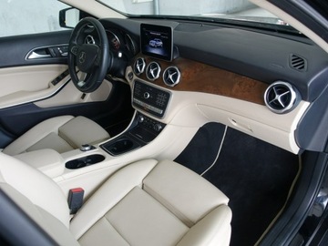 Mercedes GLA I Off-Roader Facelifting 2.0 250 211KM 2019 Mercedes GLA 250 2.0 Ben.210KM/4-Matic/Panorama, zdjęcie 17