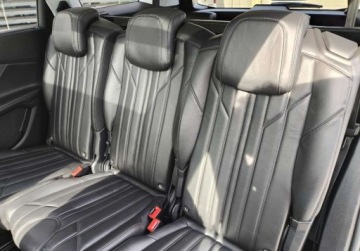 Peugeot 5008 II Crossover 1.2 PureTech 130KM 2018 Peugeot 5008 Peugeot 5008 1.2 Benzyna 130KM, zdjęcie 24