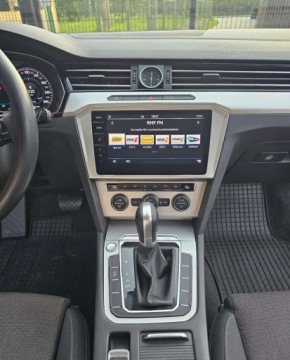 Volkswagen Passat B8 Variant 2.0 TDI BlueMotion SCR 150KM 2017 Volkswagen Passat Variant 2.0 TDI SCR DSG, zdjęcie 15
