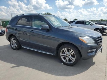Mercedes Klasa M W166 2014 Mercedes-Benz ML 2014 MERCEDES-BENZ ML 350 silnik 3.5 L 3.5 Benzyna 302KM, zdjęcie 4