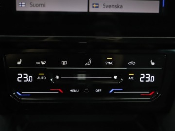 Volkswagen Passat B8 Variant Facelifting 2.0 TDI SCR 150KM 2022 Volkswagen Passat Variant | Kamera Cofania | Tempo, zdjęcie 18