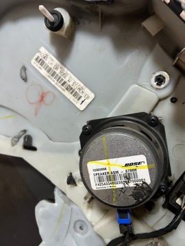 Chevrolet Corvette C6 05-13 Дверь обивки бекона