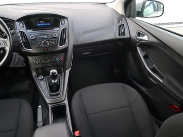 Ford Focus III Kombi Facelifting 1.5 TDCi 95KM 2015 Ford Focus 1.5 TDCi, Salon Polska, Serwis ASO, zdjęcie 7