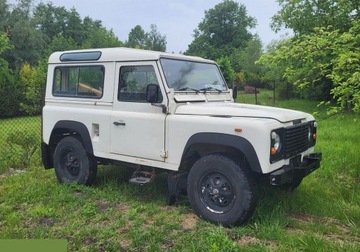 Land Rover Defender I 1988 Land Rover Defender 2.5d 86KM 1988r 6 osobowy, zdjęcie 1