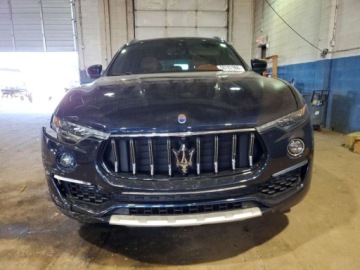Maserati Levante 2021 Maserati Levante Luxury 2021 3.0 Benzyna 345KM, zdjęcie 5