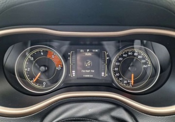 Jeep Cherokee V Terenowy 2.2 MJD 200KM 2016 Jeep Cherokee Jeep Cherokee 2.2 Multijet Active Drive I Automatik Night Ea, zdjęcie 16