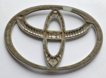 LOGO ZNAK ZNAKY W KRYT YARIS I 2000-2006