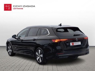 Volkswagen Passat B8 Variant Facelifting 1.5 TSI EVO 150KM 2025 Volkswagen Passat serwis ASO 1.5TSI 150KM bezwypadkow gwarancja pakiety ka, zdjęcie 2