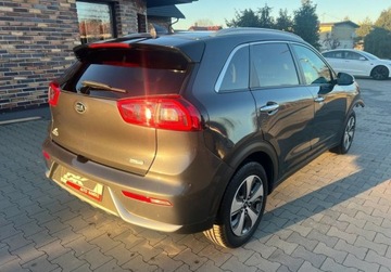 Kia Niro I Crossover 1.6 GDi Hybrid 141KM 2018 Kia Niro 1.6 Hybryda Nawigacja Klimatyzacja Sensor 1.6 Hybryda 141KM, zdjęcie 2