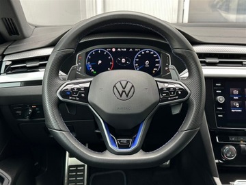 Volkswagen Arteon Shooting Brake R 2.0 TSI 320KM 2023 Volkswagen Arteon 2.0TSI 320KM 4X4 R DSG l DCC, Pa, zdjęcie 13