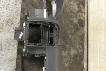 DESKA PŘÍSTROJOVÁ KOKPIT VW TOURAN (1T3) 1T1857181 1.6L DIESEL 2012