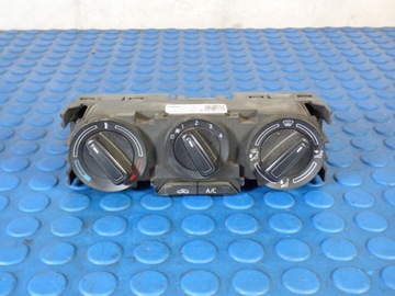 panel klimatyzacji 6V0820045A 6V0820045C SKODA FABIA III