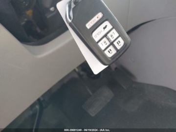 Honda Odyssey IV 2015 Honda Odyssey 2015 Honda Odyssey 5dr EX-L wNavi 3.5 Benzyna 248KM, zdjęcie 9