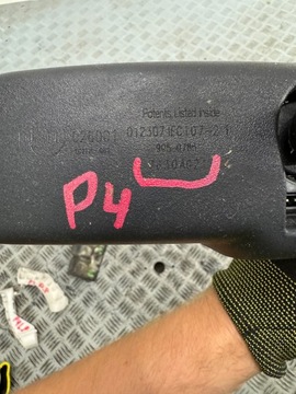 ZRCÁTKO VNITŘNÍ MITSUBISHI PAJERO IV 7630A021