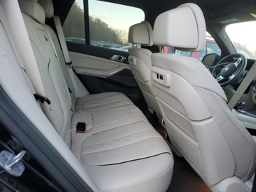 BMW X5 G05 2022 BMW X5 M50I 2022 4.4l 4.4 Benzyna 523KM, zdjęcie 11