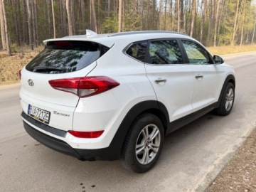 Hyundai Tucson III SUV 1.7 CRDi 141KM 2016 Hyundai Tucson 1.7CRDI 140KM Automat Sprawdz 1.7 Diesel 140KM, zdjęcie 3