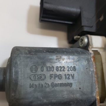 EL. MECHANIZMUS OKNO LEVÝ PŘEDNÍ MITSUBISHI COLT 6