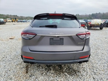 Maserati Levante 2022 Maserati Levante 424 hp, Modena, 3L, od ubezpieczalni 3.0 Benzyna 424KM, zdjęcie 4