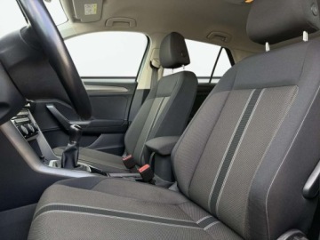 Volkswagen T-Roc I SUV 1.5 TSI ACT 150KM 2020 Volkswagen T-Roc 1.5 TSI 150KM MANUAL Kamera cofania Martwe Pole Grzana, zdjęcie 10