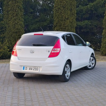 Hyundai i30 I Hatchback 1.4 109KM 2009 Hyundai i30 I 1.4 Benzyna 109KM Manual, zdjęcie 15