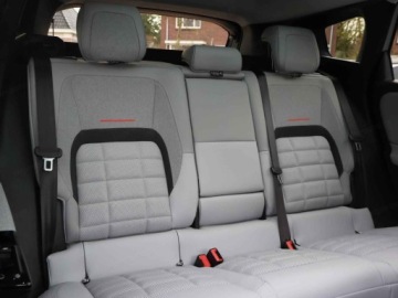 Citroen C5 Aircross II SUV 1.2 Hybrid 145KM 2026 Od ręki - Max eDCT6 1.2 mHEV 145KM / hak + panoramiczne okno dach, zdjęcie 13