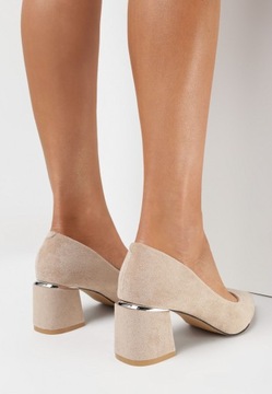 Бежевые туфли 40