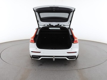 Volvo V60 II  2020 Volvo V60 PHEV 4x4 skóra/alcantara full LED, zdjęcie 18